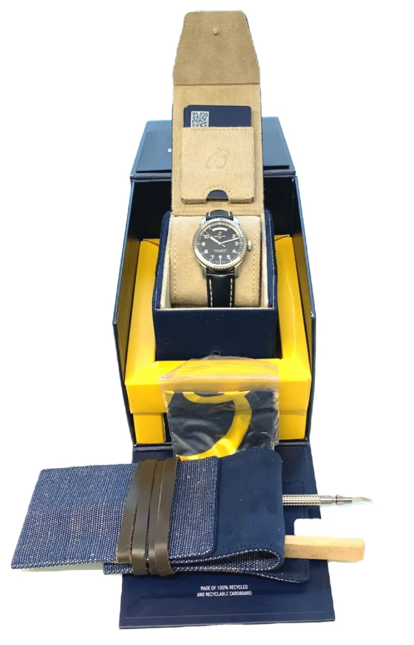 Breitling Aviator 8 Automatik Day & Date 41 im Fullset