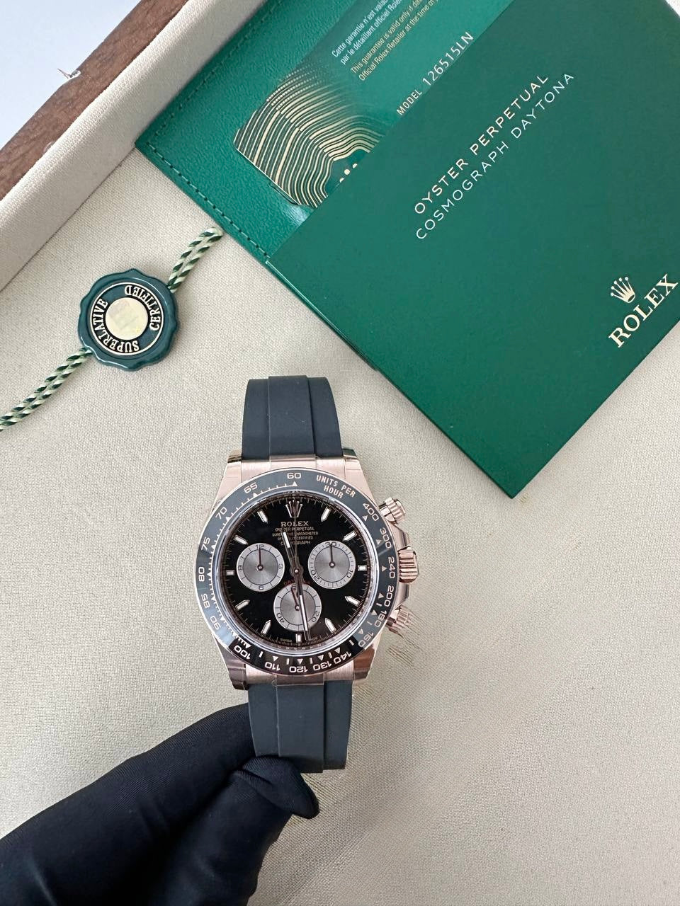Rolex Cosmograph Daytona 40 | Ref. 126515LN | Everose Gold | Oysterflex | 2025 Full Set Ungetragen