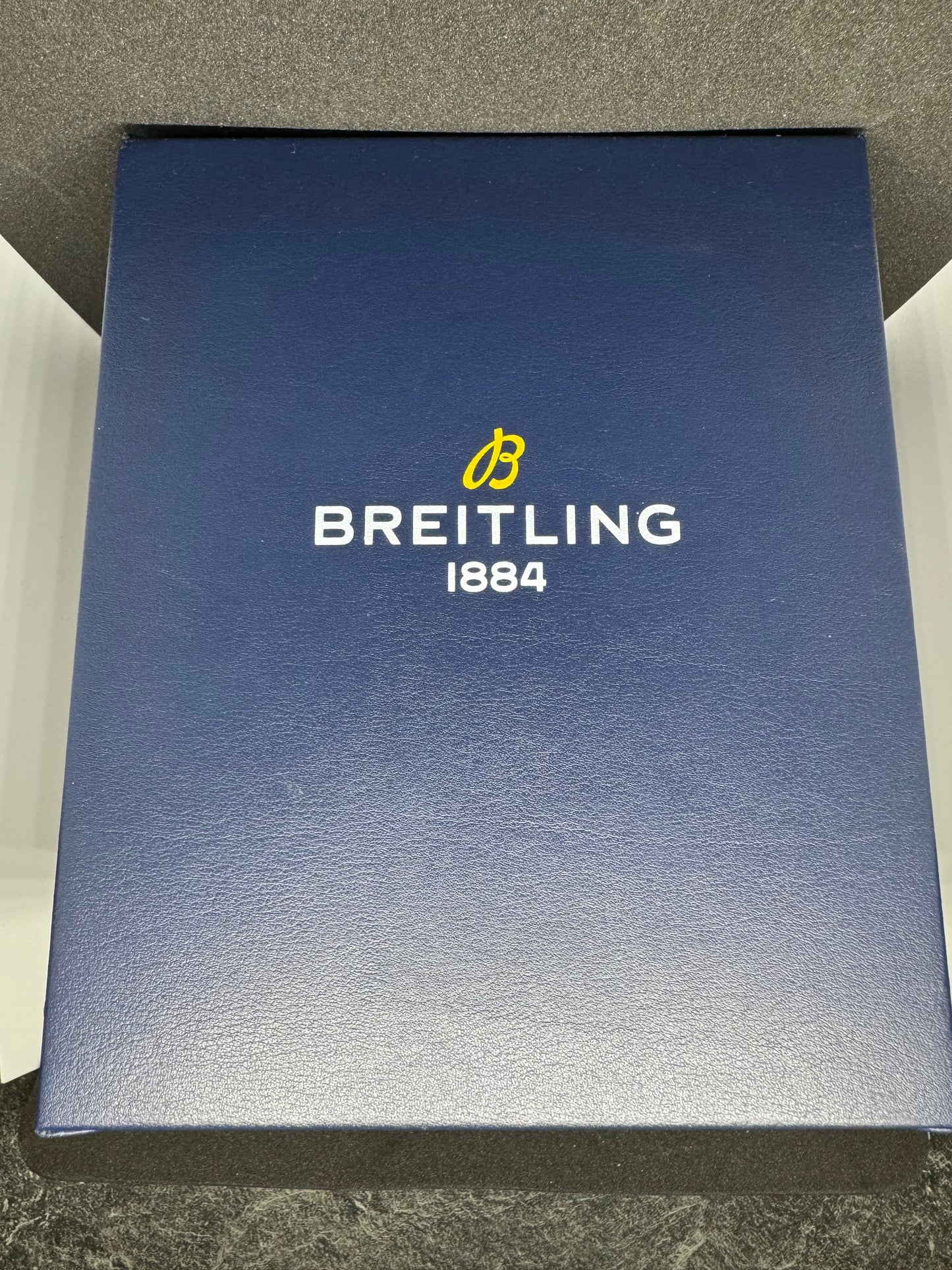 Breitling Navitimer Chronograph 41 – Fullset aus 2019