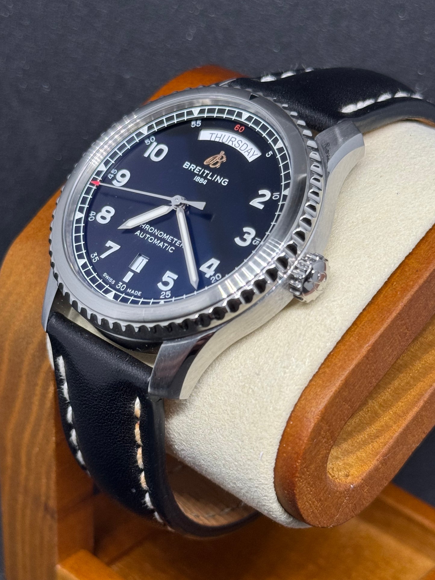 Breitling Aviator 8 Automatik Day & Date 41 im Fullset