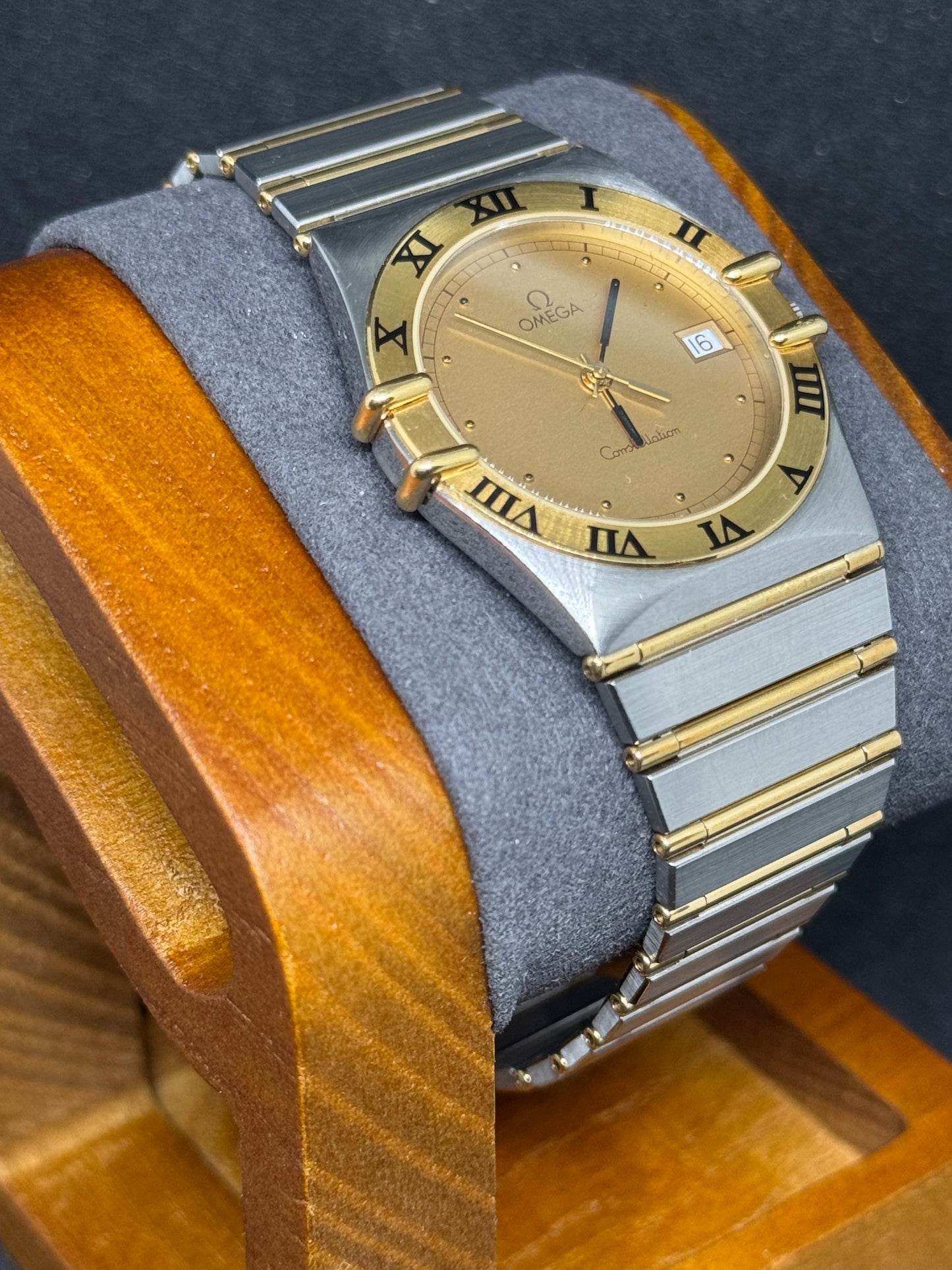 Omega Constellation | 3980876 | Bicolor Quartz