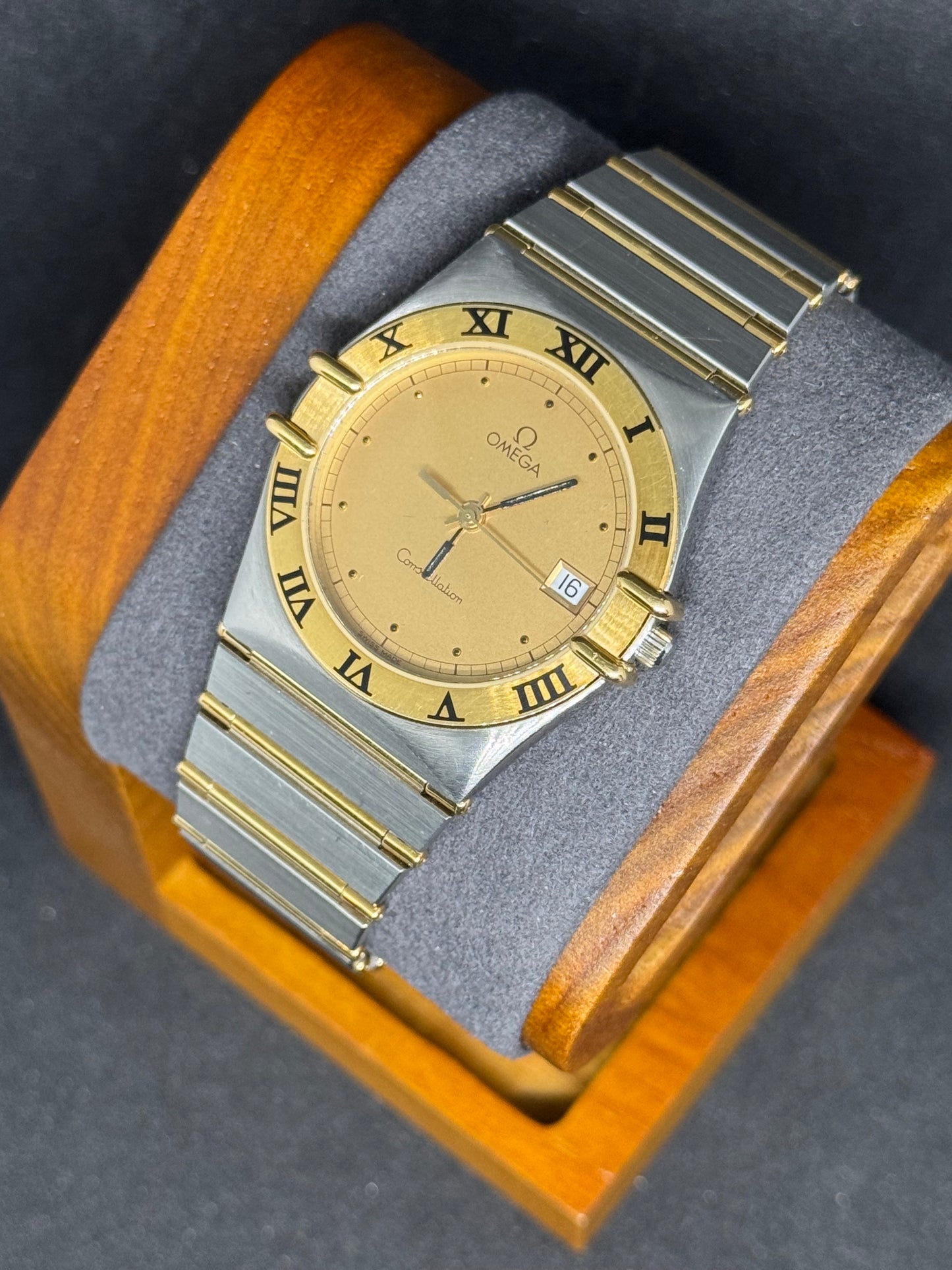 Omega Constellation | 3980876 | Bicolor Quartz