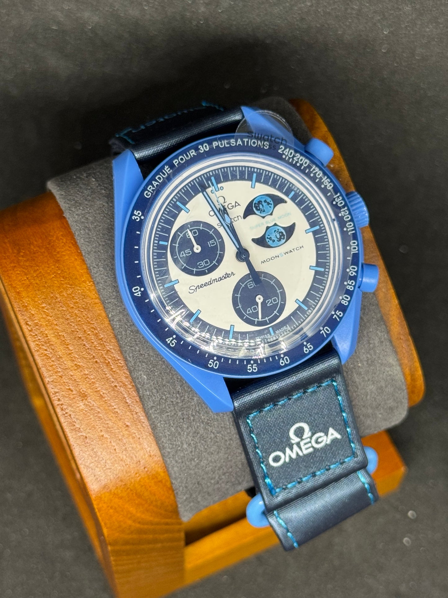 Omega x Swatch Moonswatch - Mission to Moon
