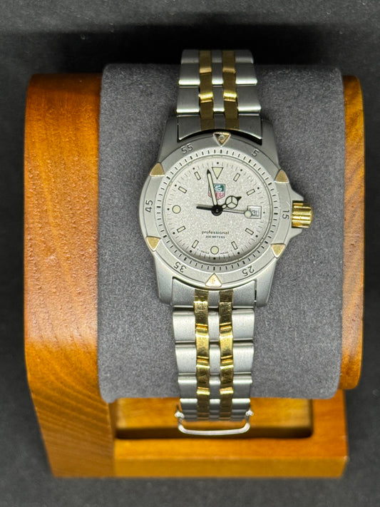 TAG Heuer Professional | WD1411 | Klassik trifft Funktionalität