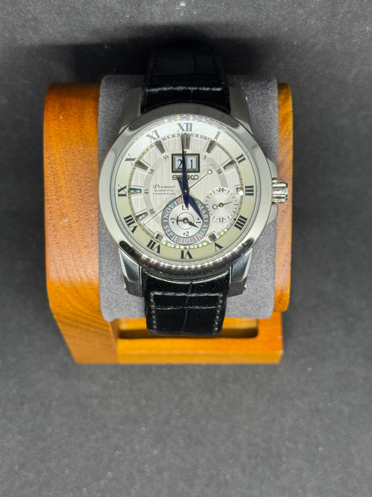 Seiko Premier Kinetic Perpetual | 7D56-0AB0 | Klassik trifft Innovation